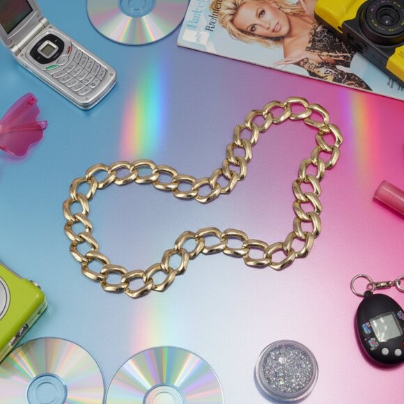 Boutique Goldtone Chain Link Necklace In Excellent Condition - Picture 3 of 6